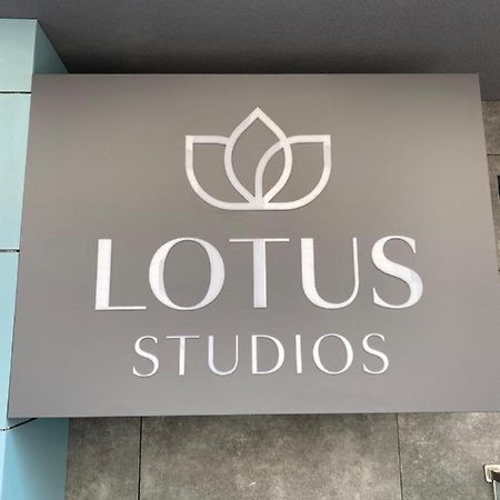 Lotus Studios Mamaia Eksteriør bilde